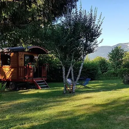 La Jument Verte D'hotes Aix-les-bains Panzió
